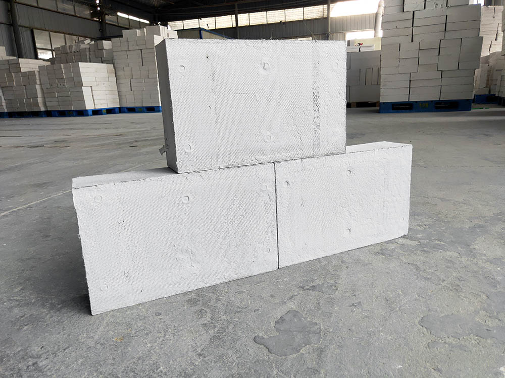 納米隔熱板在預(yù)熱器施工注意事項(xiàng)