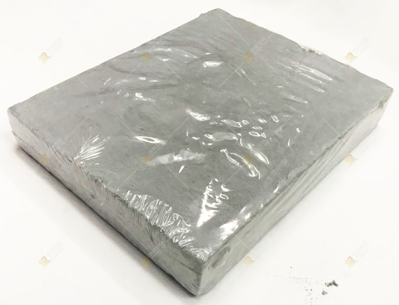 陶瓷纖維板與納米絕熱板的特點(diǎn)差異