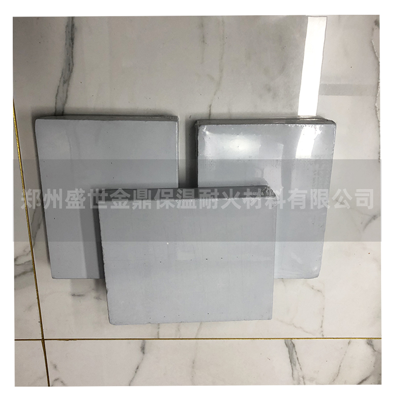 納米隔熱板與傳統(tǒng)隔熱材料相比有哪些優(yōu)勢(shì)？